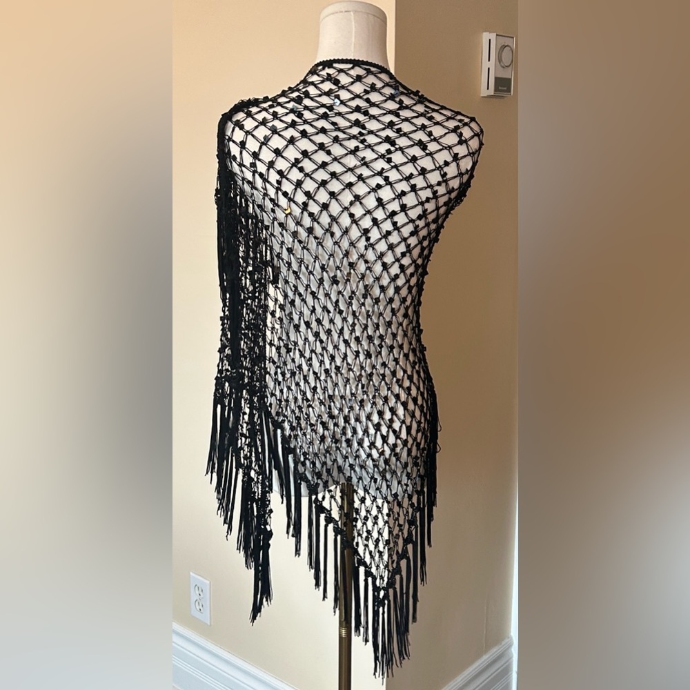 Black Fringe Crochet Shawl Wrap one size - Picture 4 of 5